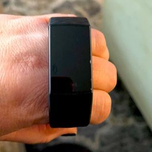 Fitbit Charge 3 watch💥
